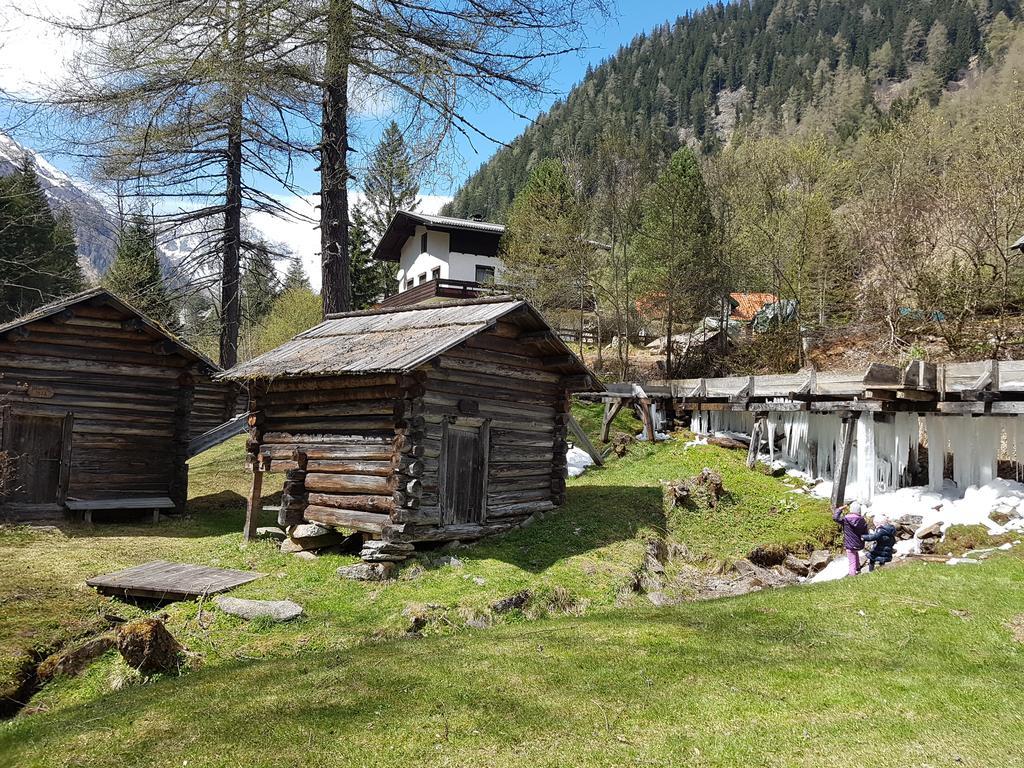 Gaestehaus Truskaller Hotel Mallnitz Luaran gambar